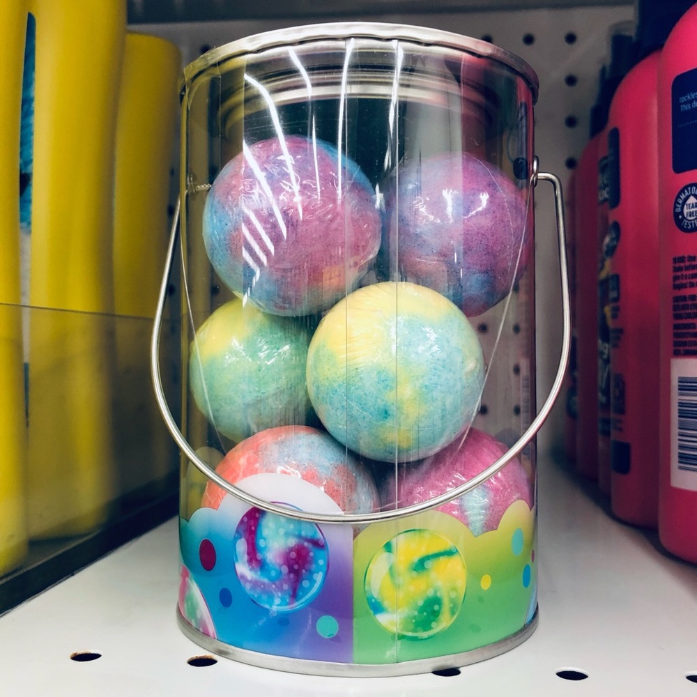 🎈$6🎈NEW CRAYOLA Bath Bombs Color Your Bath Scented Multicolor UNISEX - Picture 3 of 11